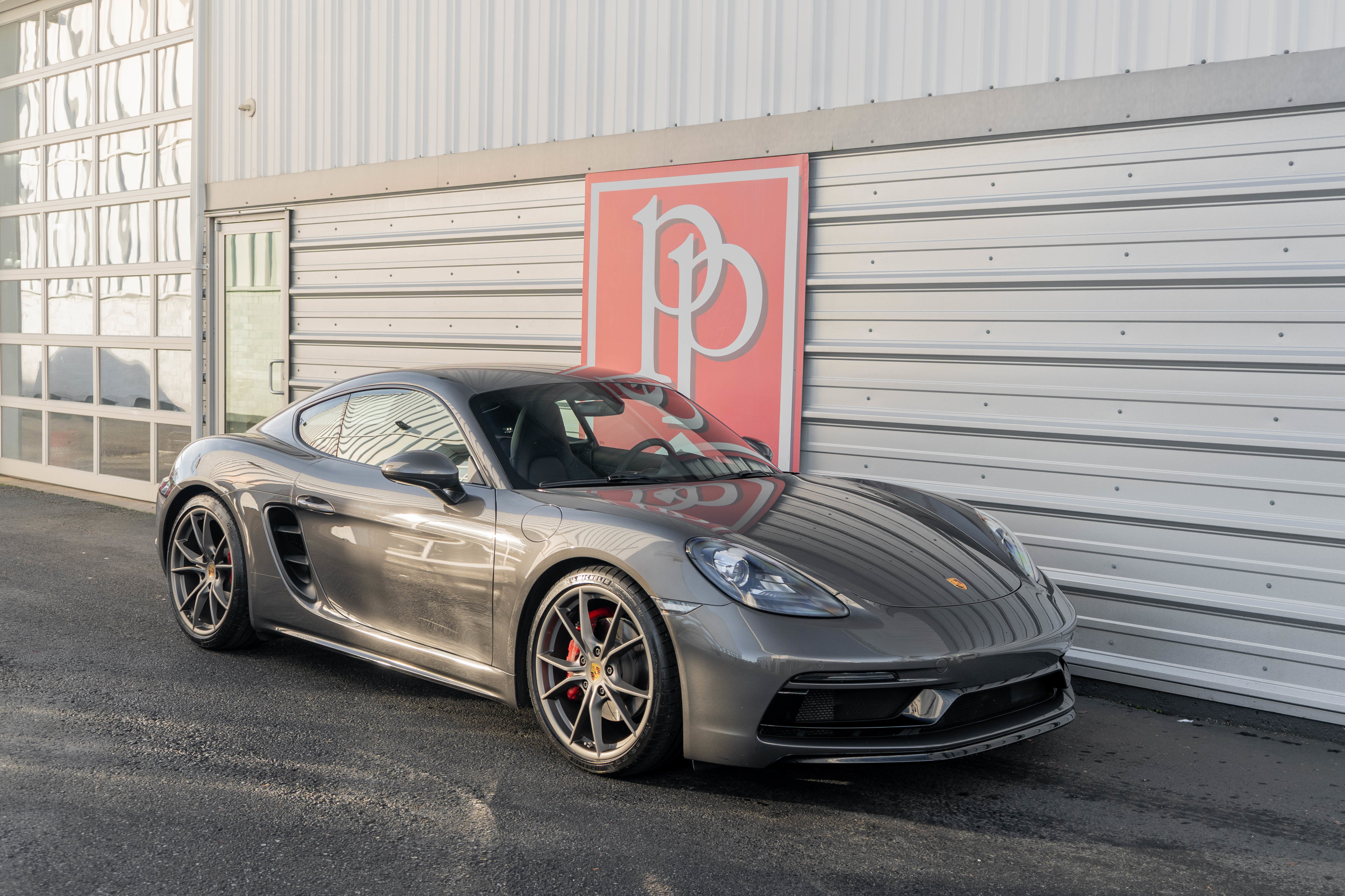 Used 2018 Porsche 718 Cayman GTS image 39