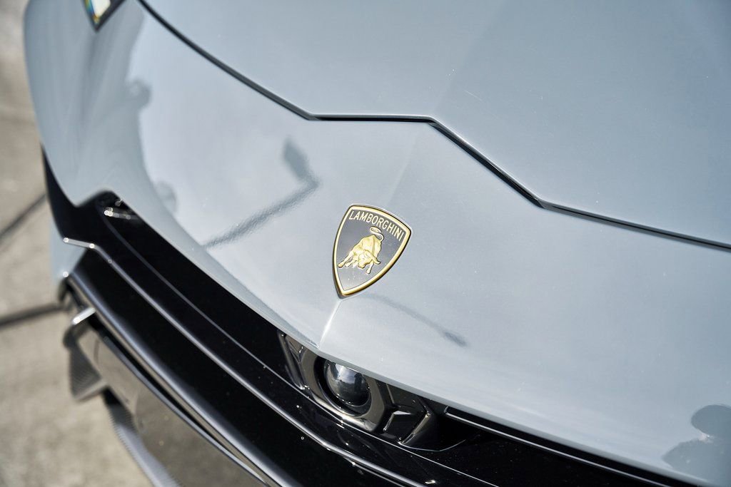Used 2024 Lamborghini Urus Performante image 7