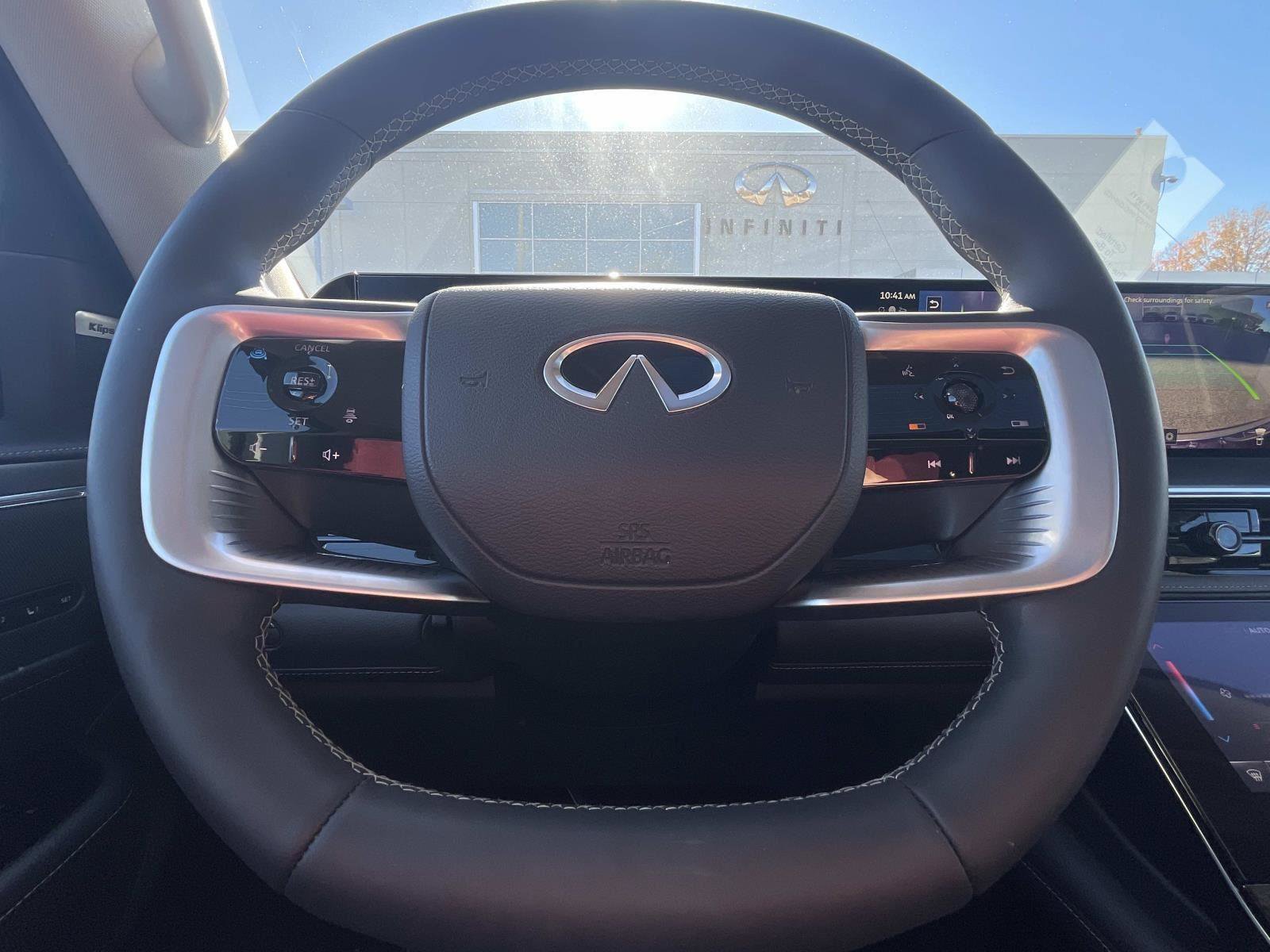 Certified 2025 INFINITI QX80 Pure image 24