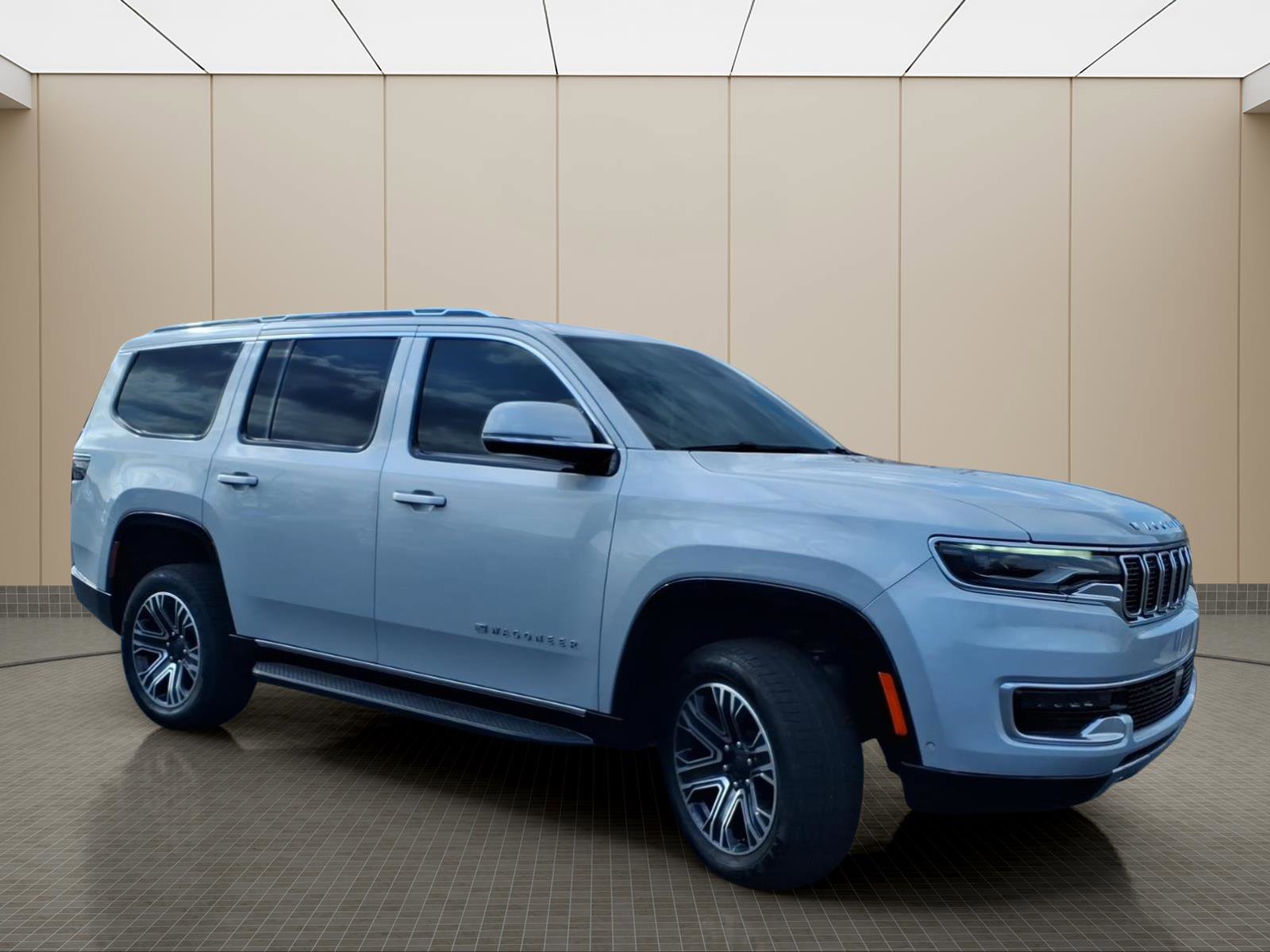 Used 2022 Jeep Wagoneer Series III w/ Flexible Seating Group image 4