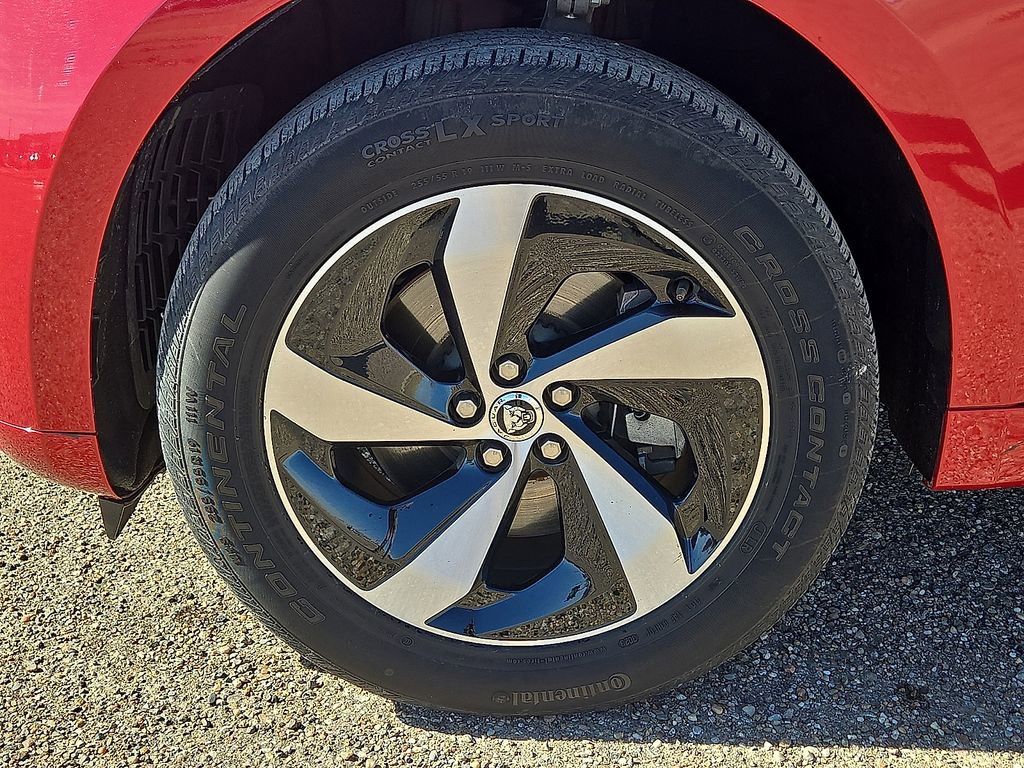 Used 2024 Jaguar F-PACE R-Dynamic S image 10