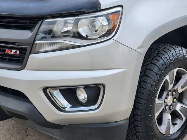 Used 2015 Chevrolet Colorado Z71 AWD/4WD image 9