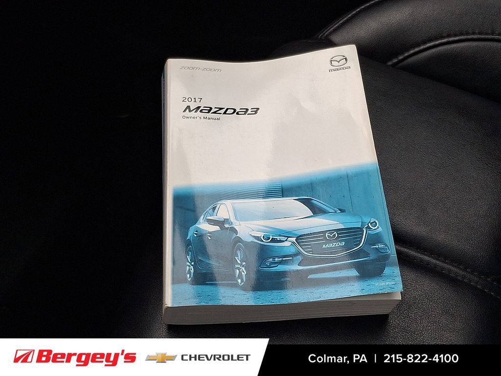 Used 2017 MAZDA MAZDA3 Touring FWD image 29