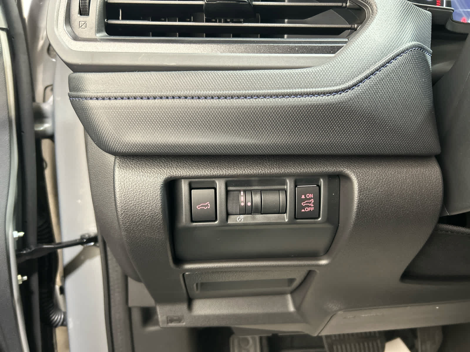 New 2026 Subaru Forester Premium AWD/4WD image 26