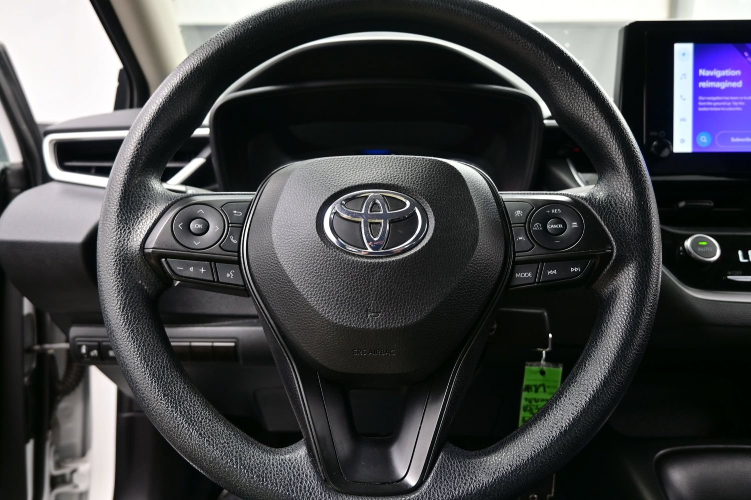 Used 2024 Toyota Corolla LE FWD image 21