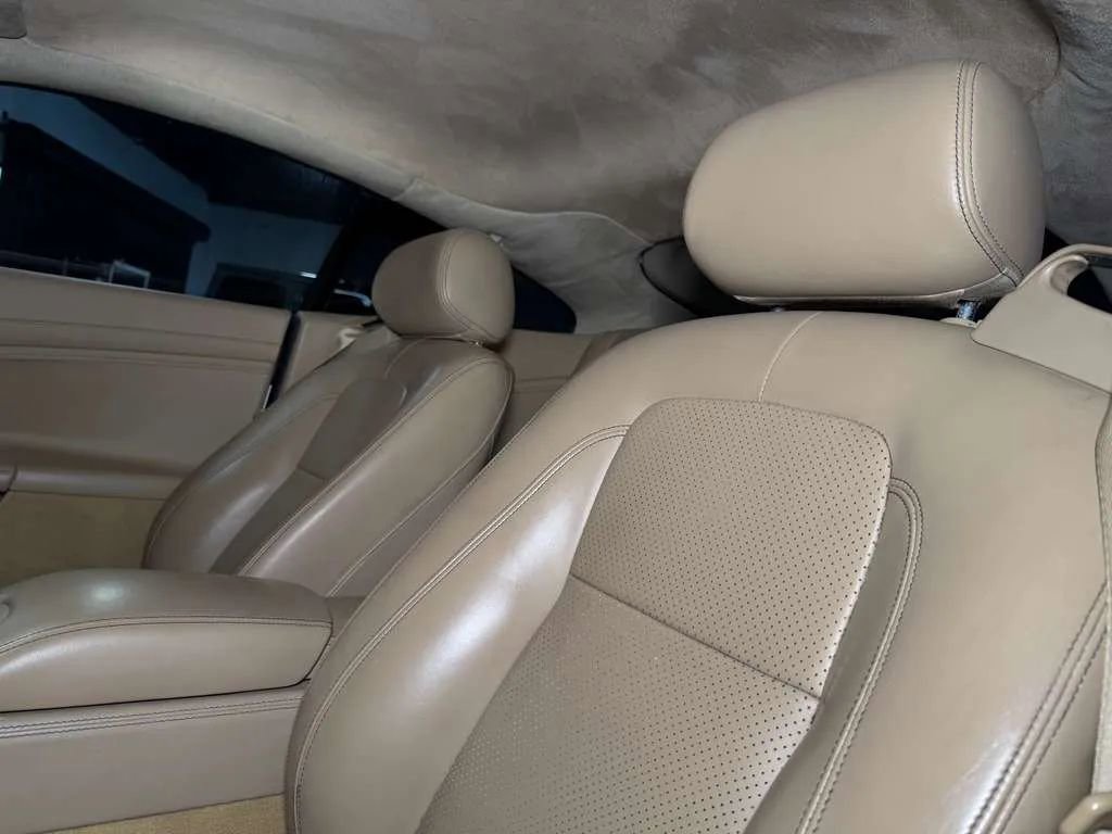 Used 2011 Jaguar XK Coupe RWD image 17