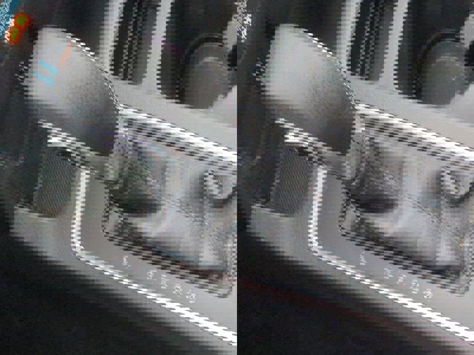 Used 2018 Ford Escape SE image 30