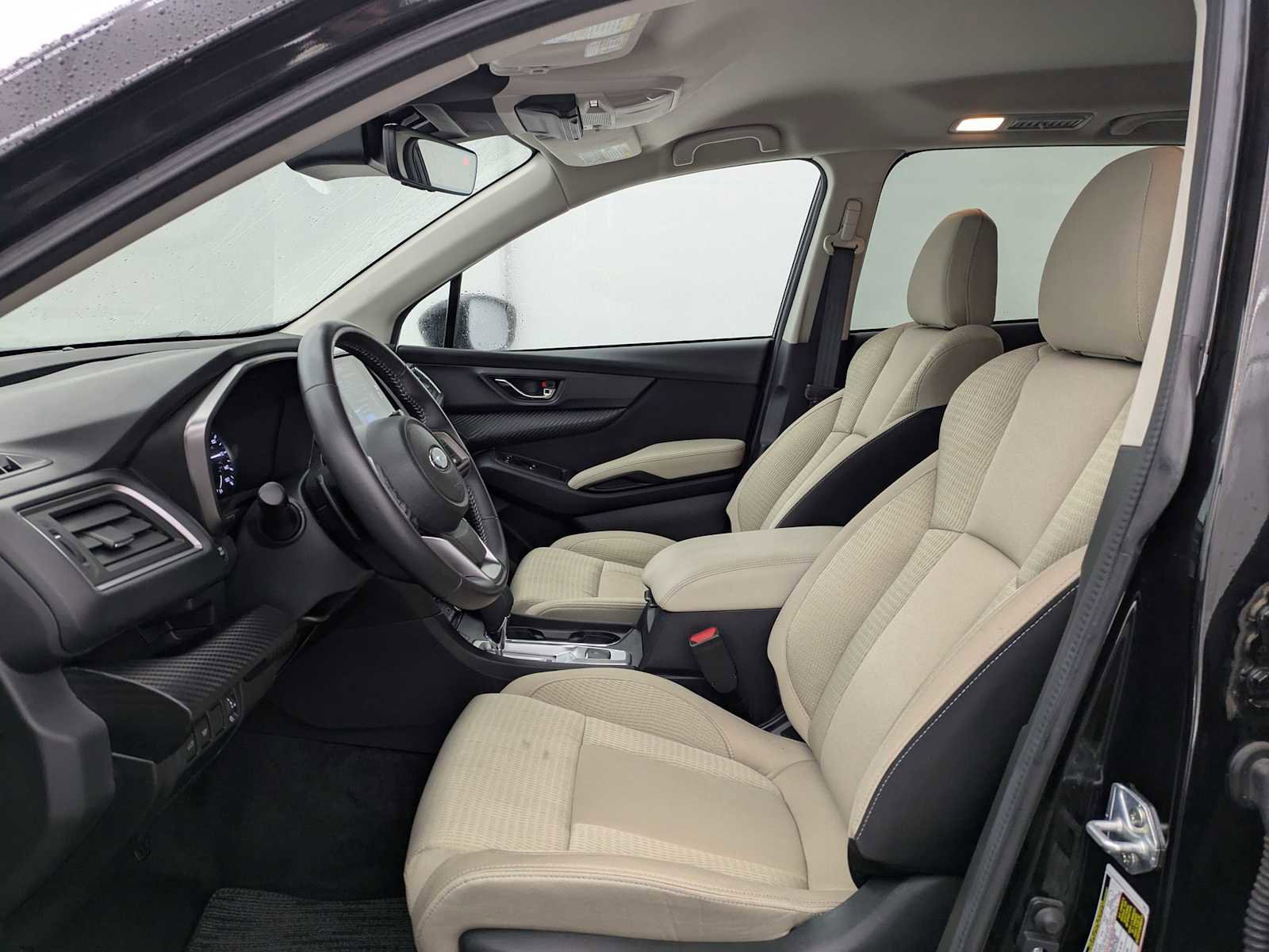 Used 2024 Subaru Ascent Premium w/ Convenience Package image 17