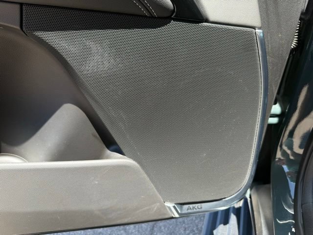 Used 2025 Cadillac Escalade Sport w/ LPO, Floor Liner Package AWD/4WD image 14