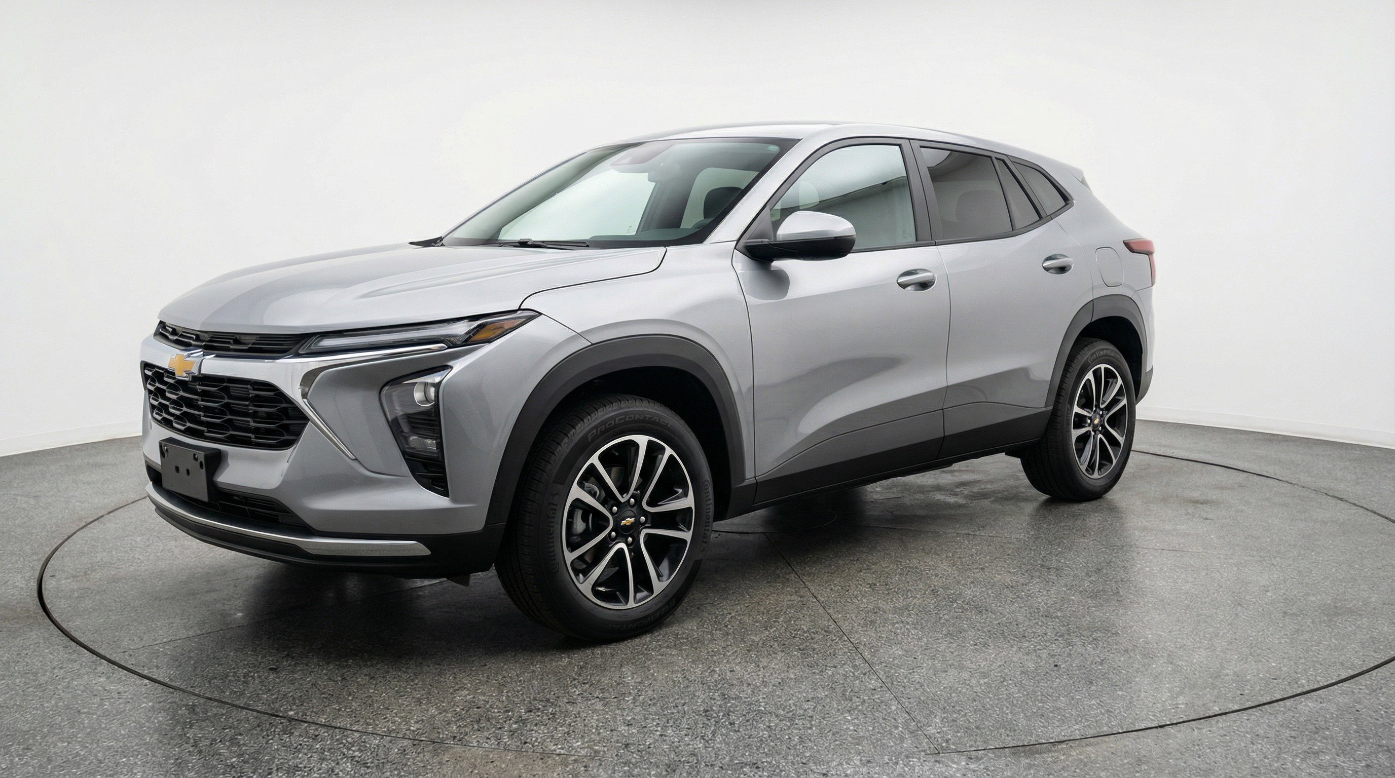 Used 2025 Chevrolet TrailBlazer LT image 3