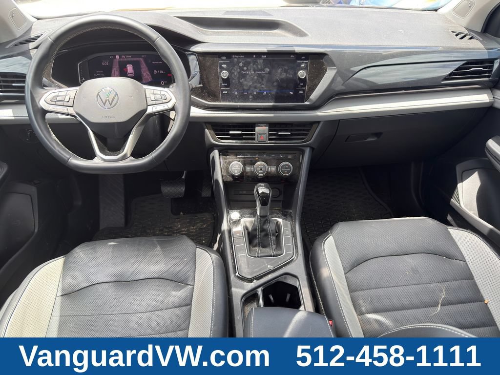 Used 2022 Volkswagen Taos SEL w/ Panoramic Sunroof Package FWD image 25