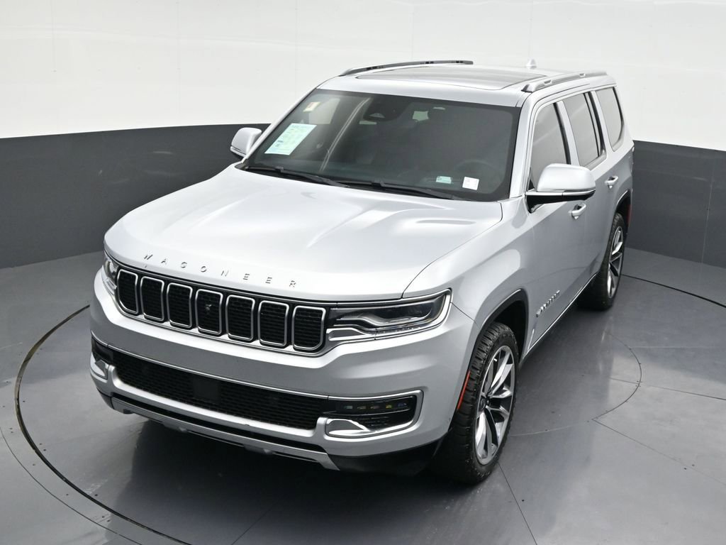 Used 2022 Jeep Wagoneer Series III w/ Premium Group I image 23