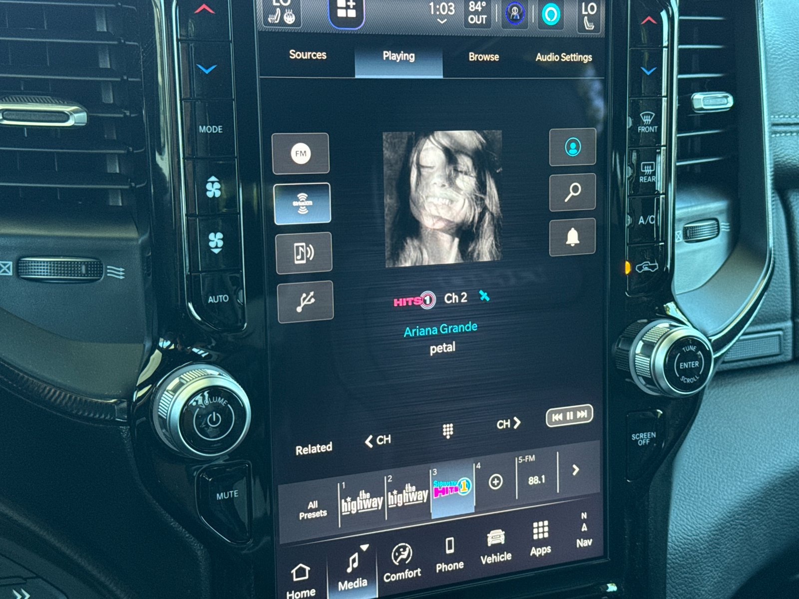New 2026 RAM 1500 RHO AWD/4WD image 17