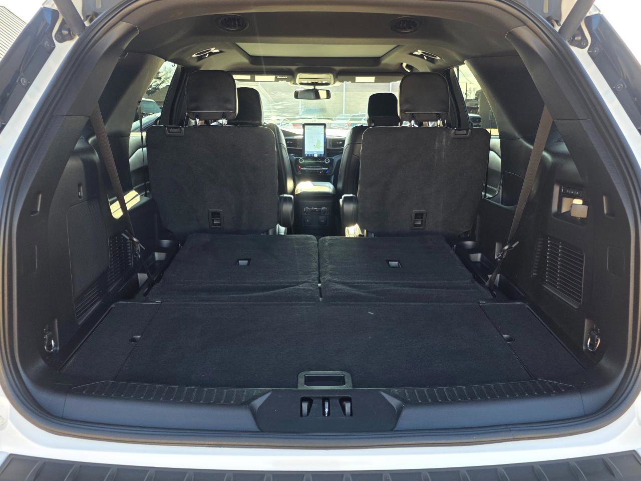 Used 2022 Ford Explorer ST w/ ST Street Pack image 20