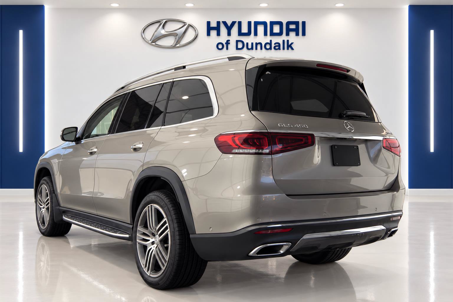 Used 2020 Mercedes-Benz GLS 450 4MATIC image 2
