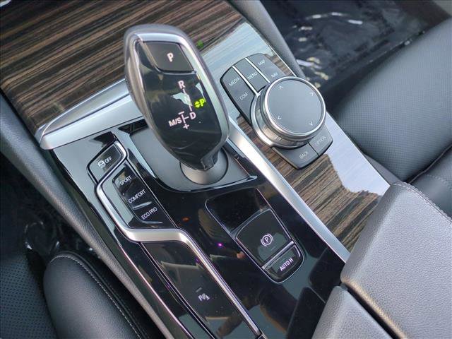 Used 2023 BMW 530i w/ Convenience Package image 12