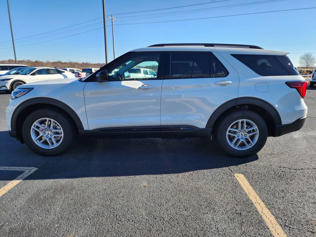 New 2026 Ford Explorer Active image 5