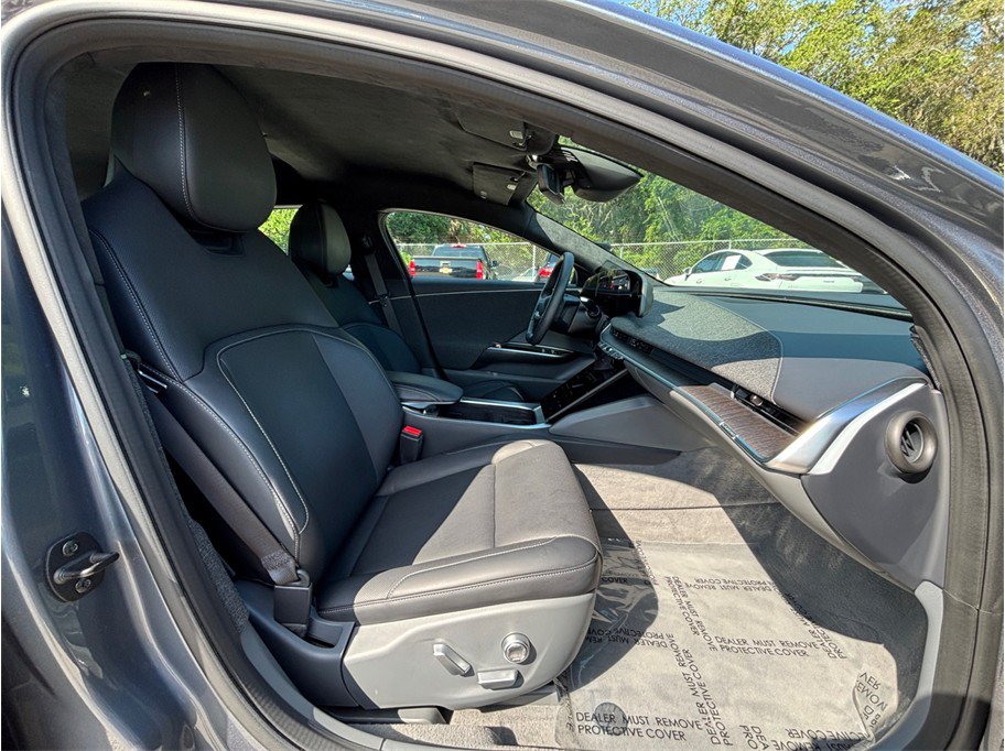 Used 2023 Lucid Air Pure AWD/4WD image 43