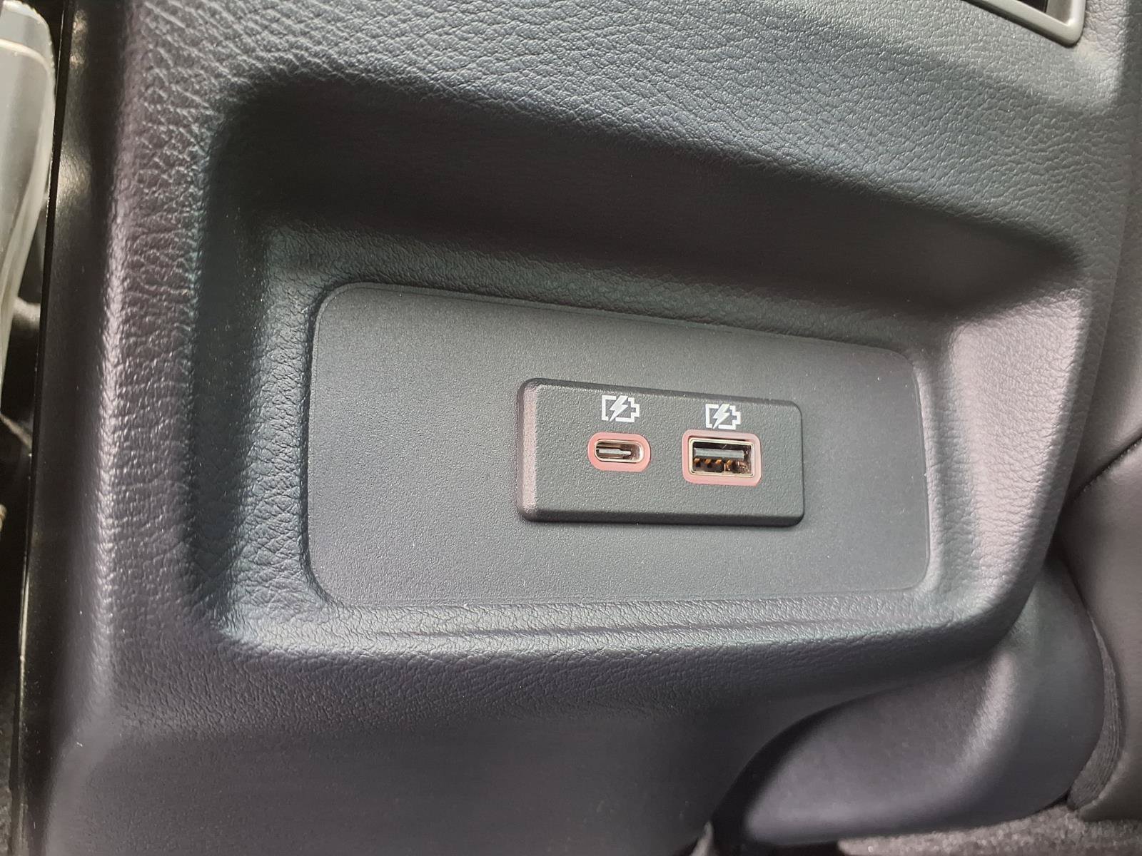 Used 2020 Nissan Maxima Platinum w/ Sport Mat Group FWD image 26