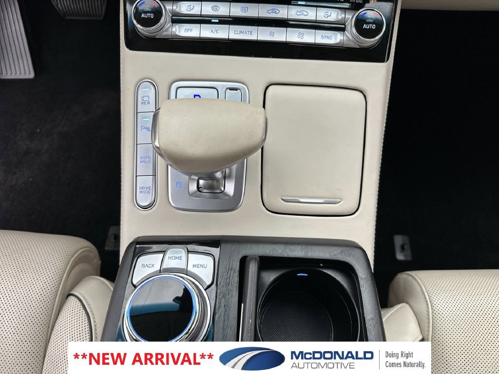 Used 2022 Genesis G90 5.0 Ultimate AWD/4WD image 19