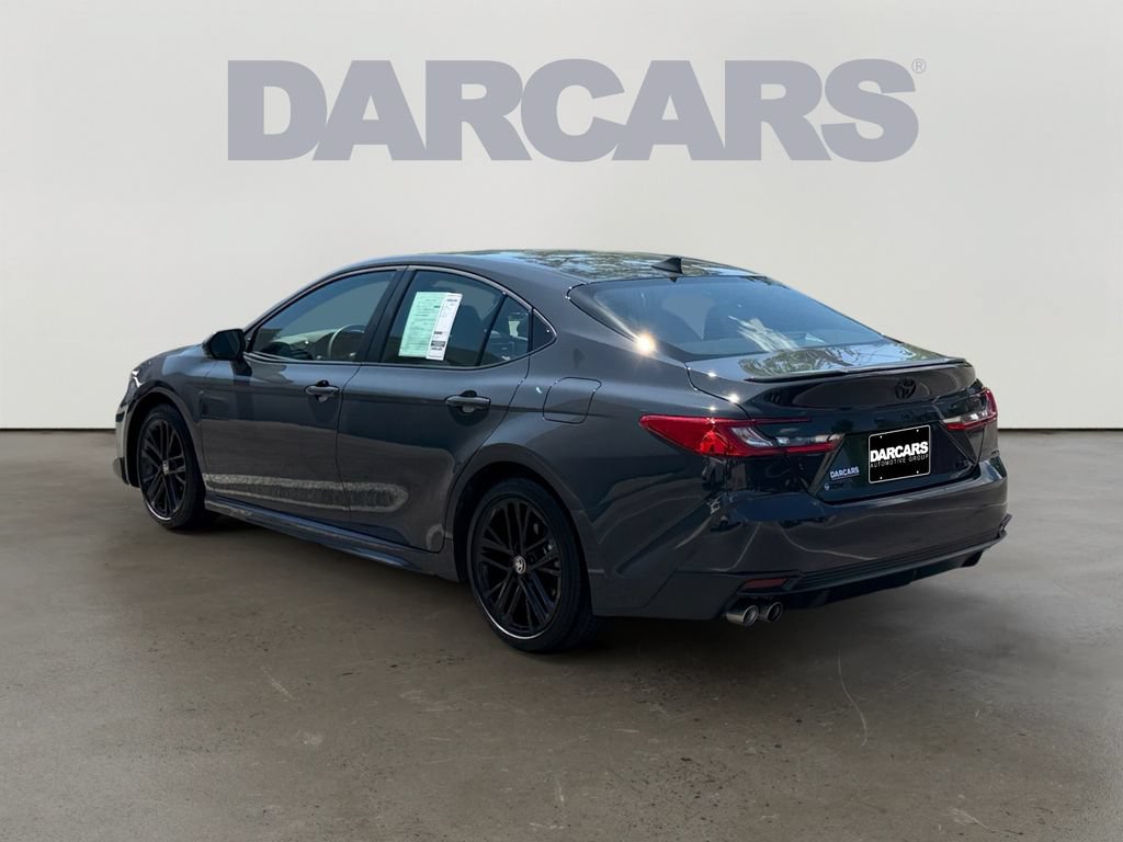 Used 2026 Toyota Camry SE FWD image 5