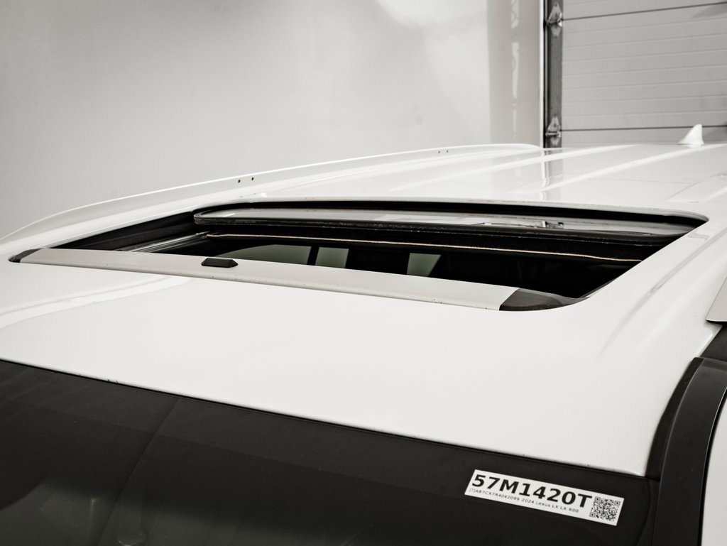 Used 2024 Lexus LX 600 4WD w/ Interior Upgrade Package image 14