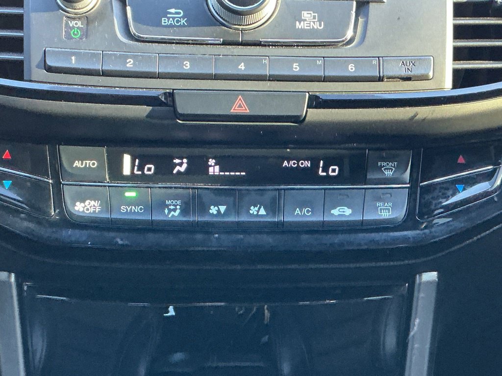 Used 2016 Honda Accord Sport image 29