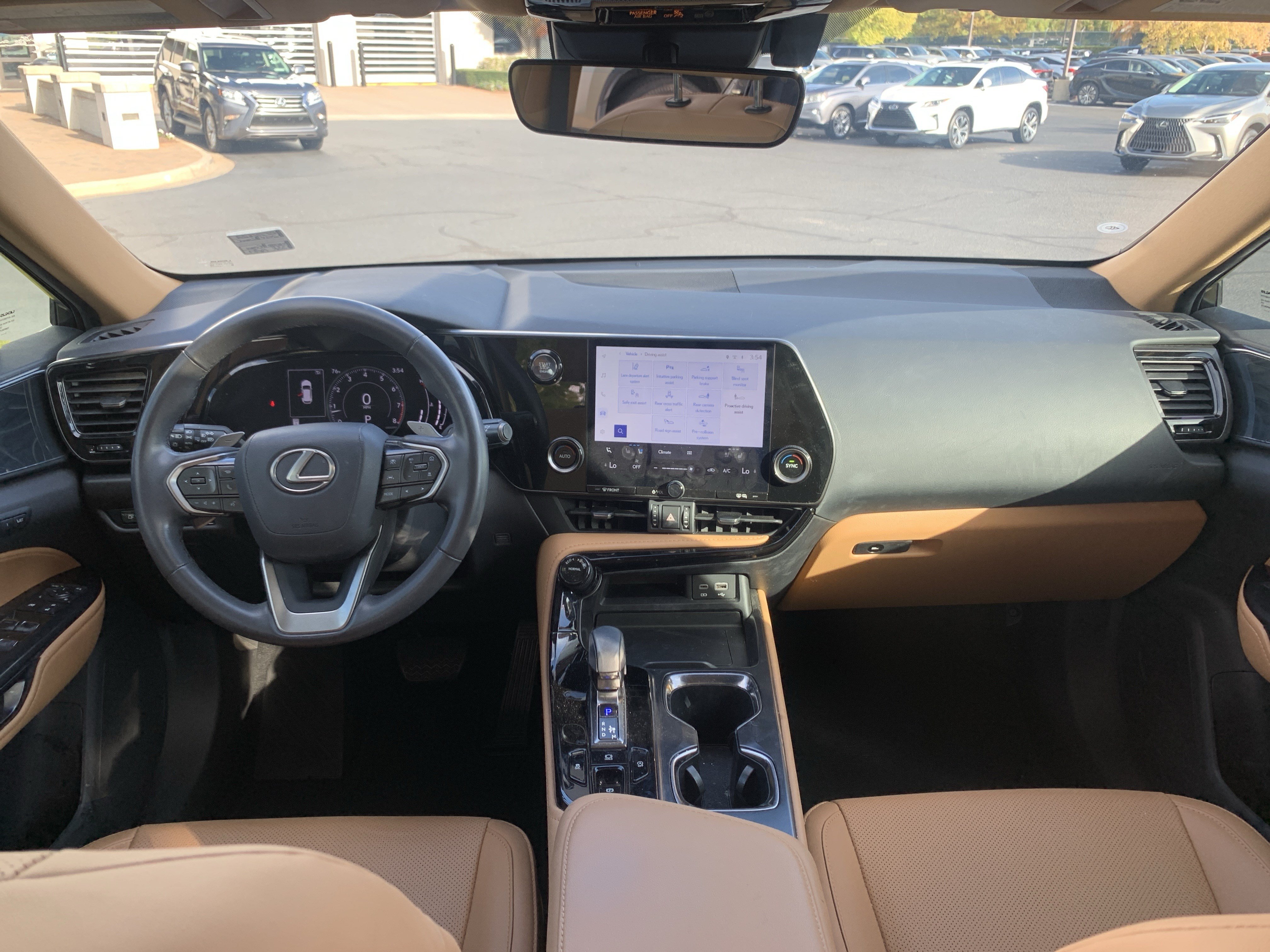 Used 2024 Lexus NX 250 FWD image 30