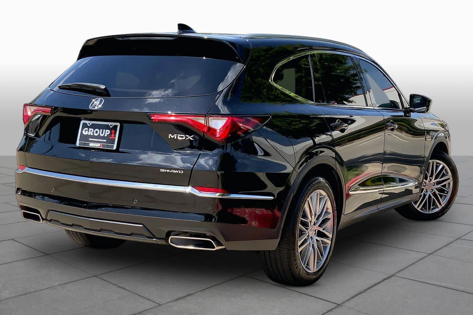 Used 2023 Acura MDX SH-AWD w/ Advance Package image 13