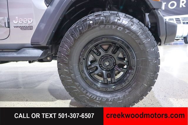 Used 2018 Jeep Wrangler Unlimited Sport S AWD/4WD image 25