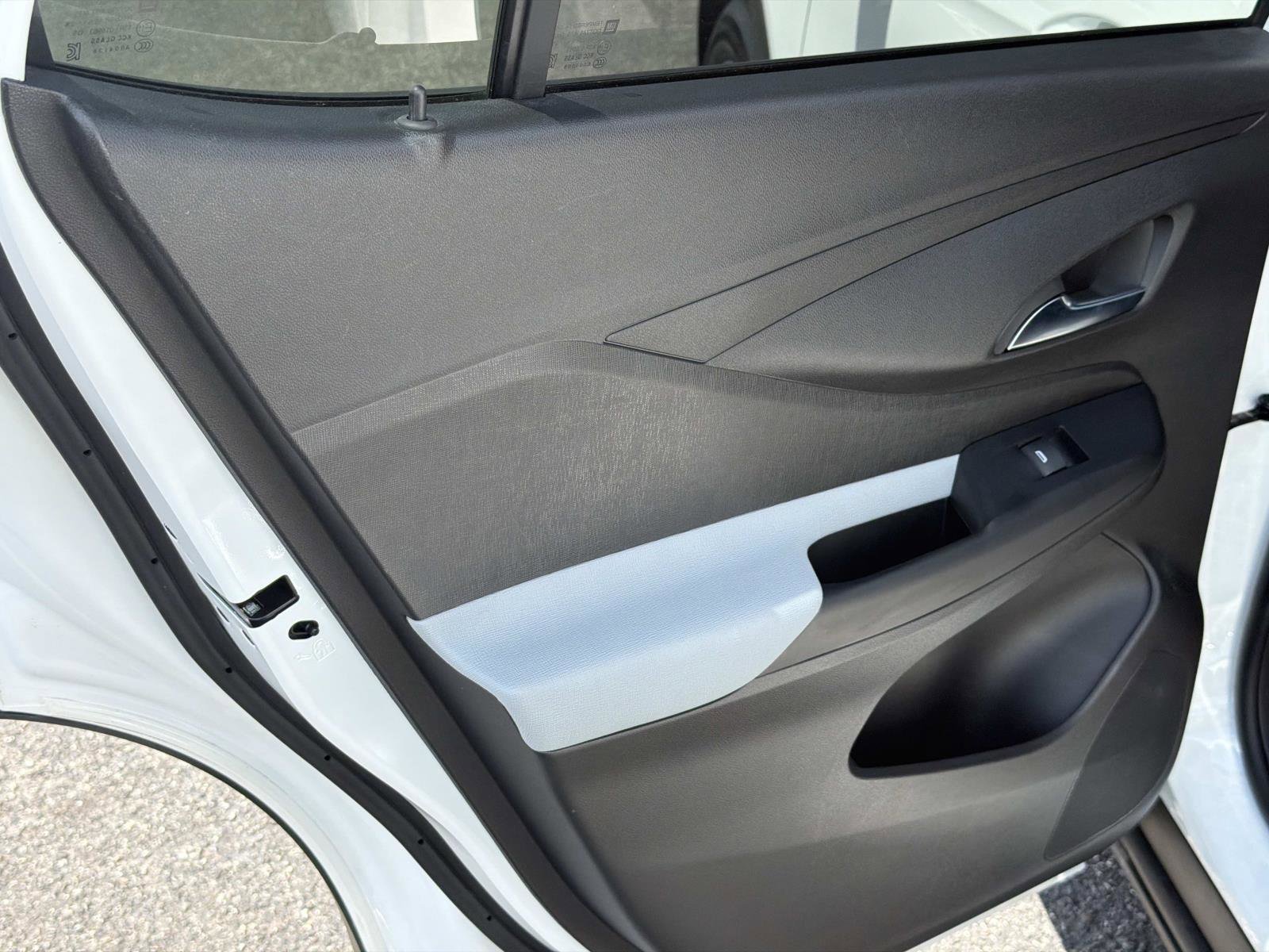 Used 2024 Buick Envista Preferred w/ Convenience I Package image 11