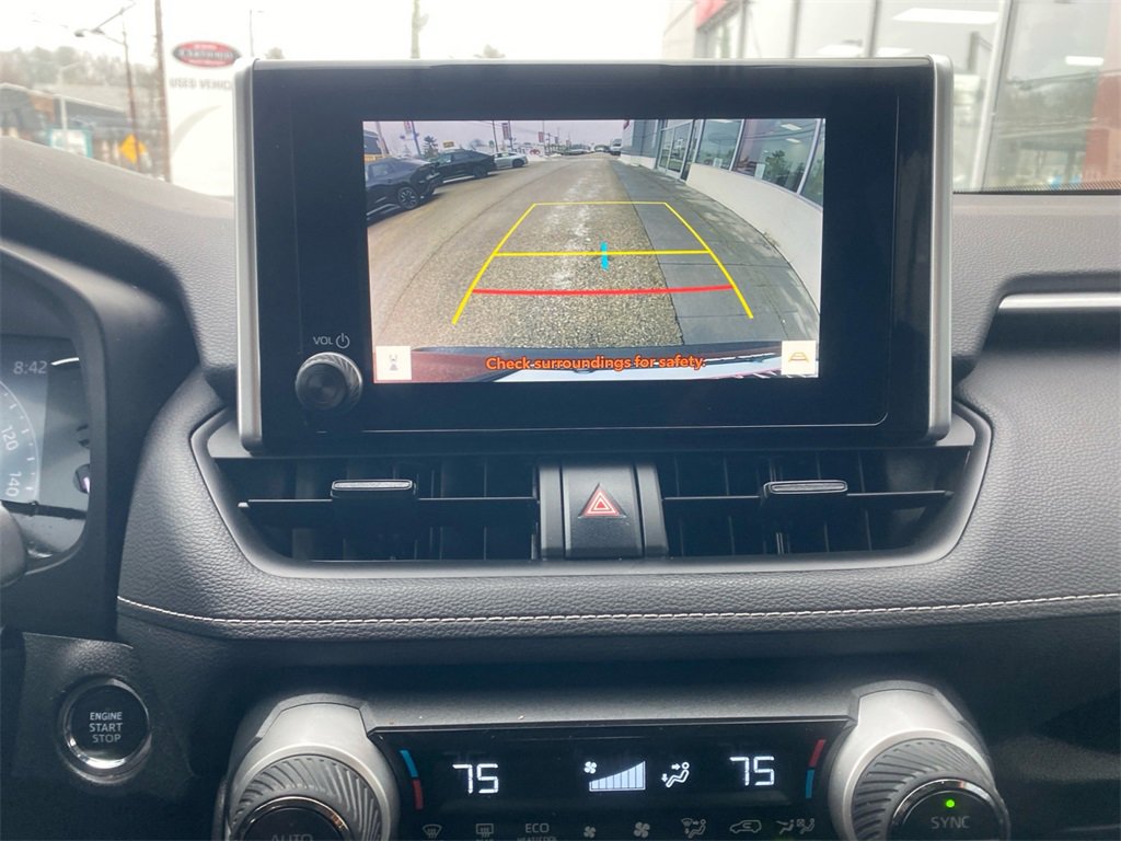 Used 2023 Toyota RAV4 XLE w/ Convenience Package image 25