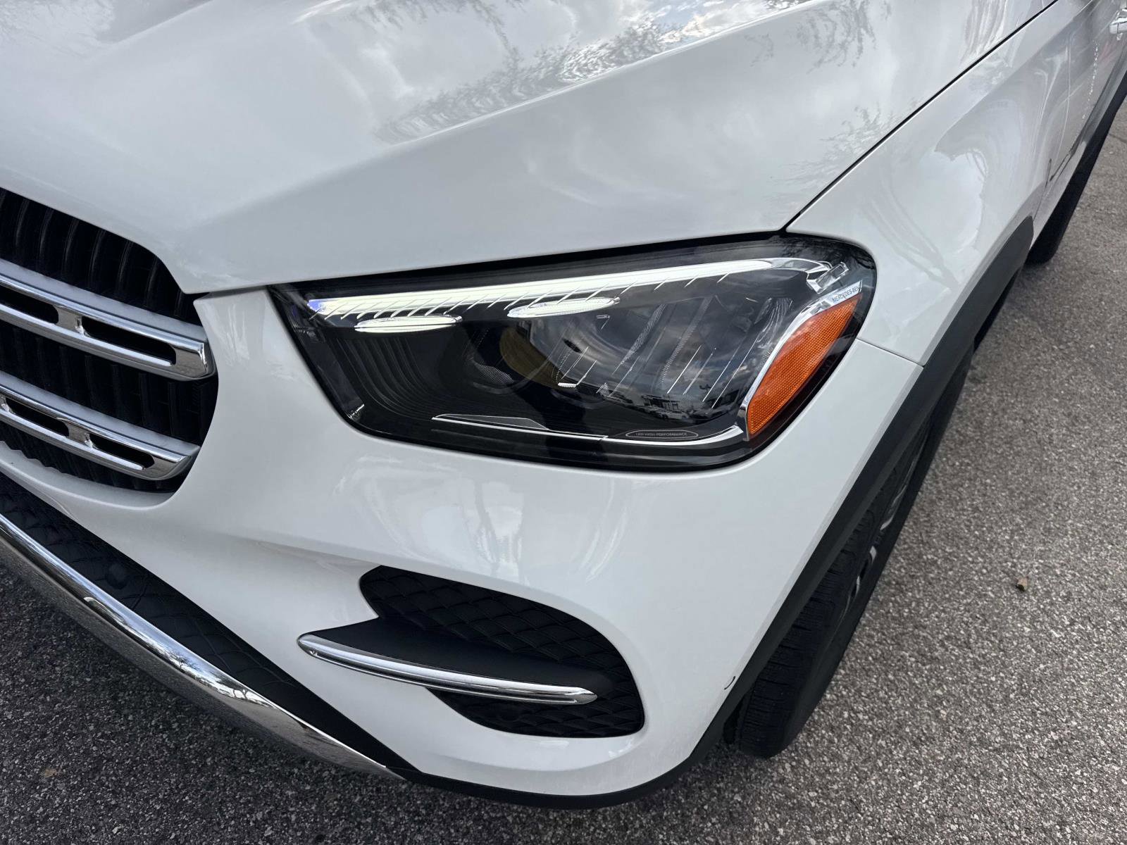 Certified 2025 Mercedes-Benz GLE 350 4MATIC image 9