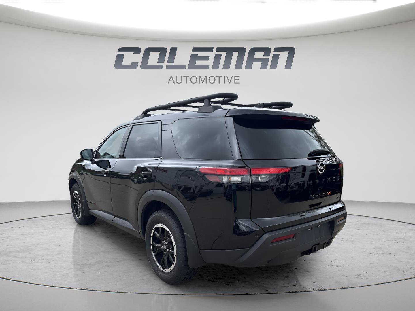 Used 2024 Nissan Pathfinder Rock Creek AWD/4WD image 4