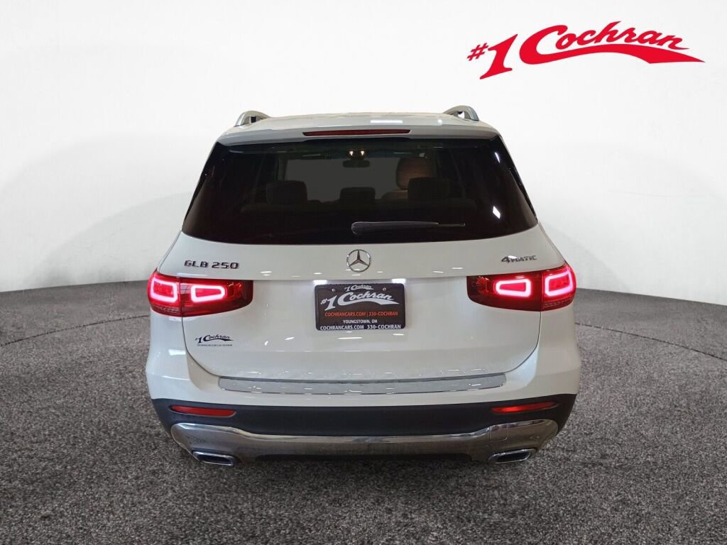 Used 2021 Mercedes-Benz GLB 250 4MATIC image 19