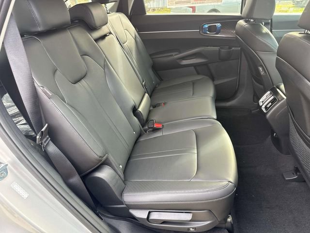 New 2026 Kia Sorento S w/ S Panoramic Sunroof Package FWD image 15