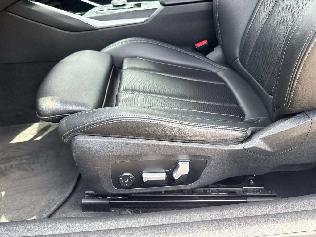 Used 2024 BMW 430i Convertible RWD image 17