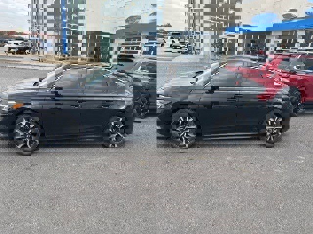 Used 2024 Honda Civic EX-L image 2