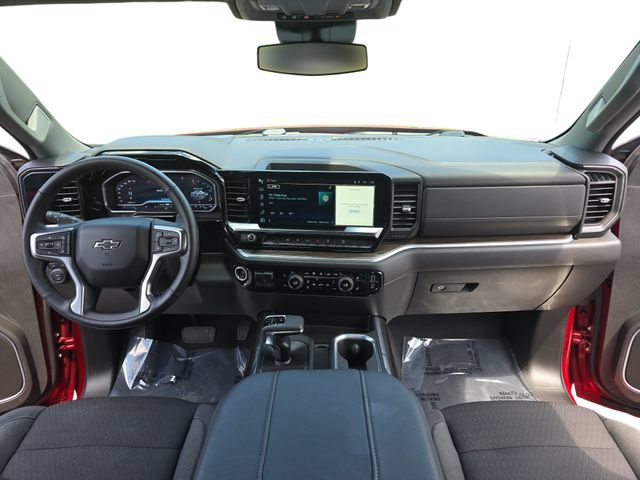 Used 2024 Chevrolet Silverado 1500 RST w/ Z71 Off-Road Package AWD/4WD image 13