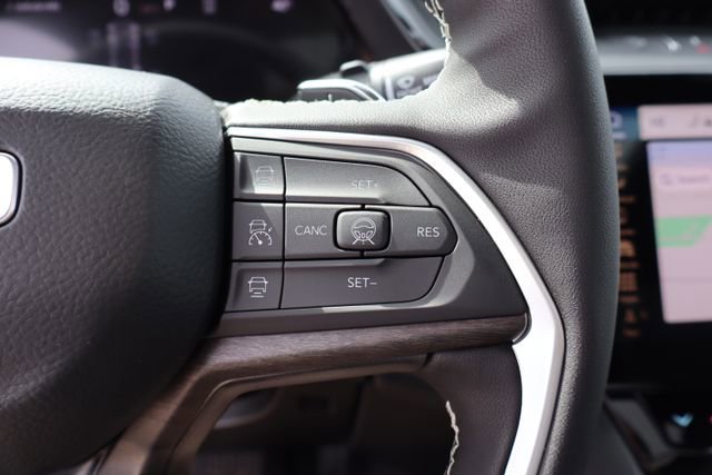 New 2026 Jeep Grand Cherokee Limited image 16