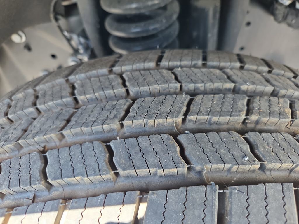 New 2024 Ford F350 XL w/ XL Chrome Package image 33