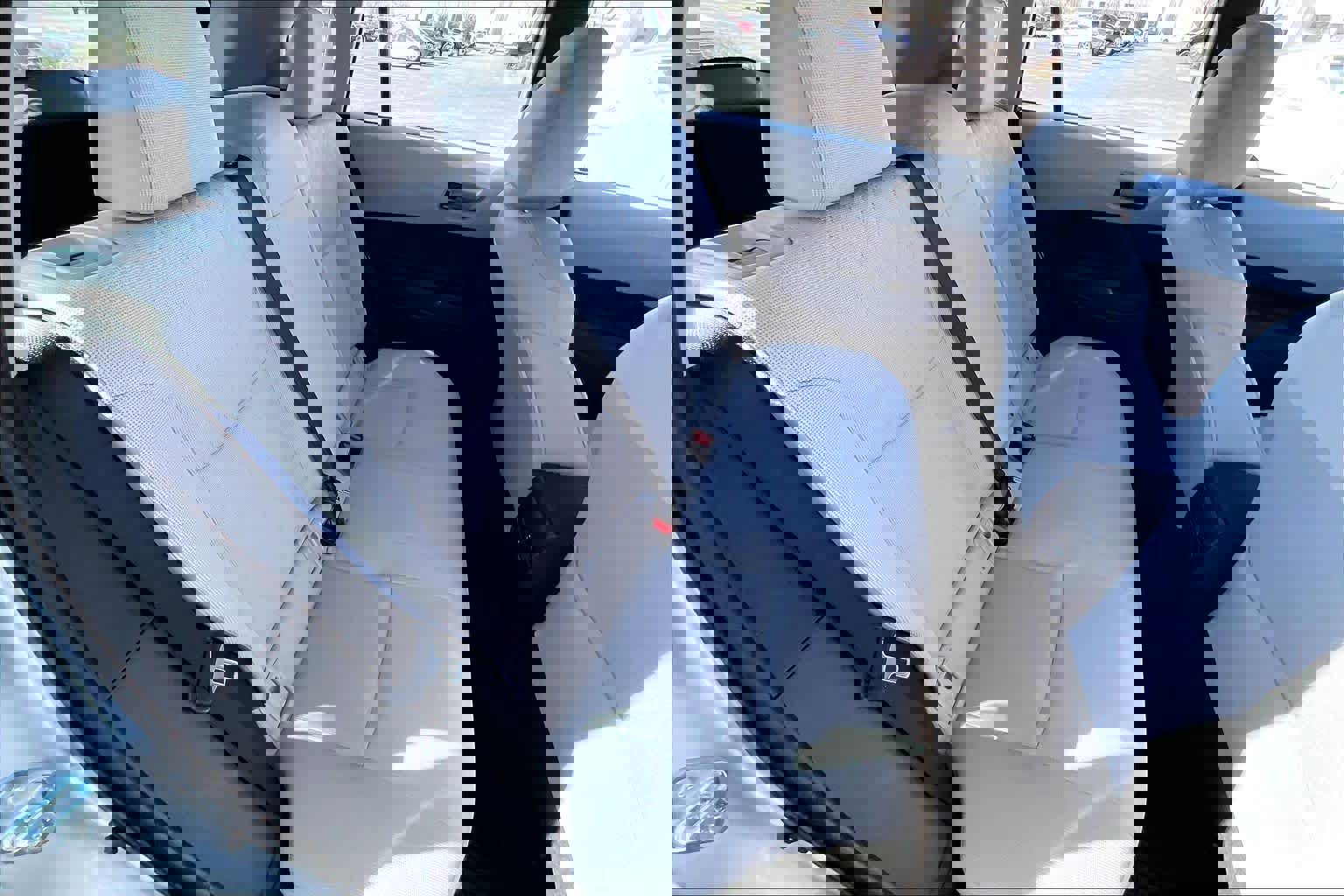 Used 2026 Toyota Corolla Cross L image 17