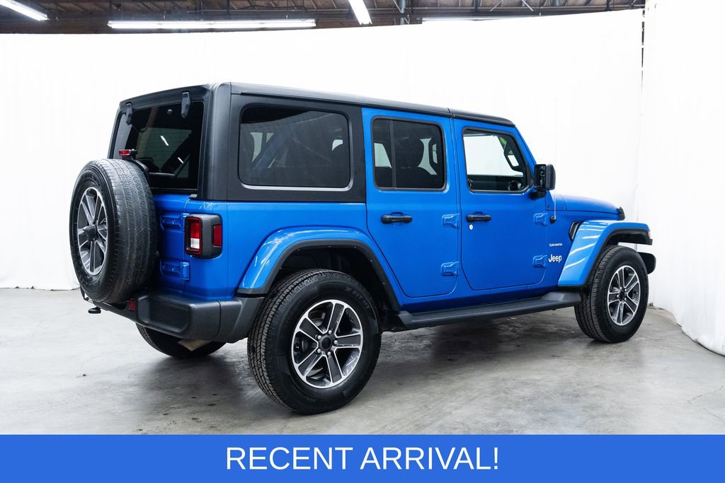 Used 2023 Jeep Wrangler Sahara image 6