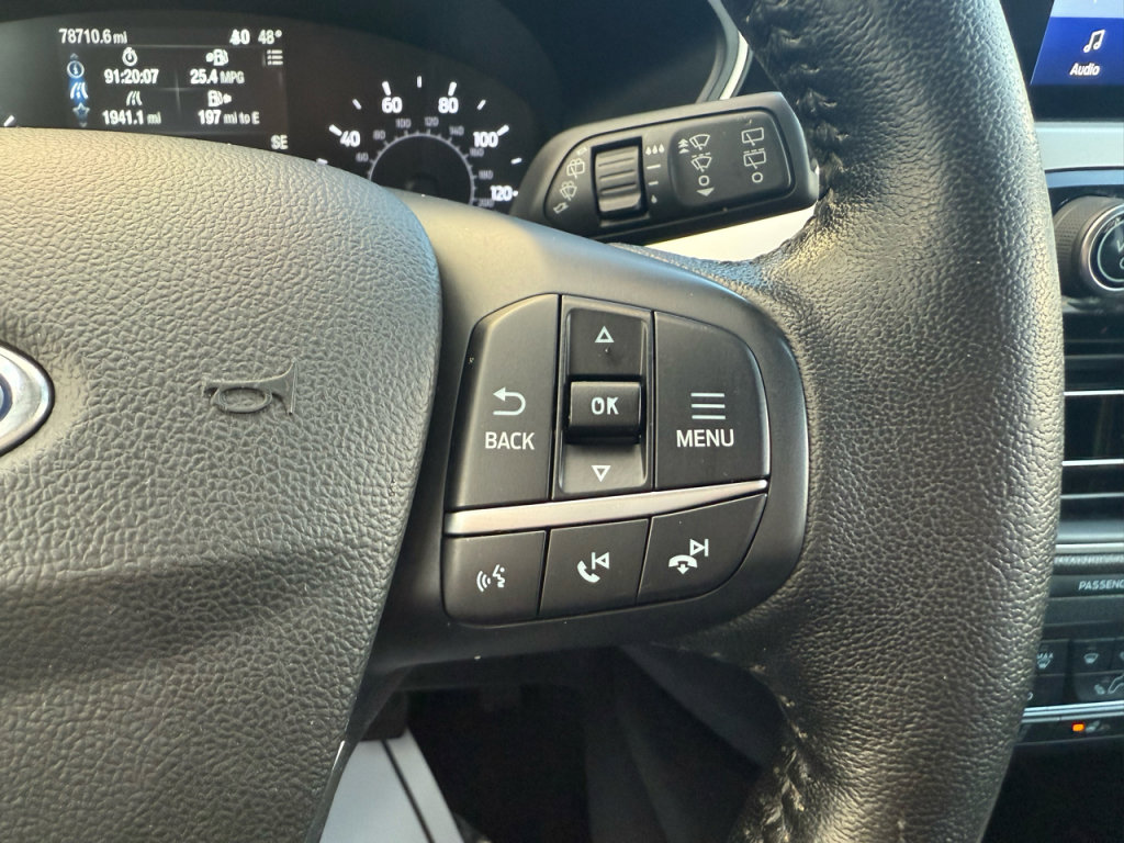 Used 2020 Ford Escape SEL image 13