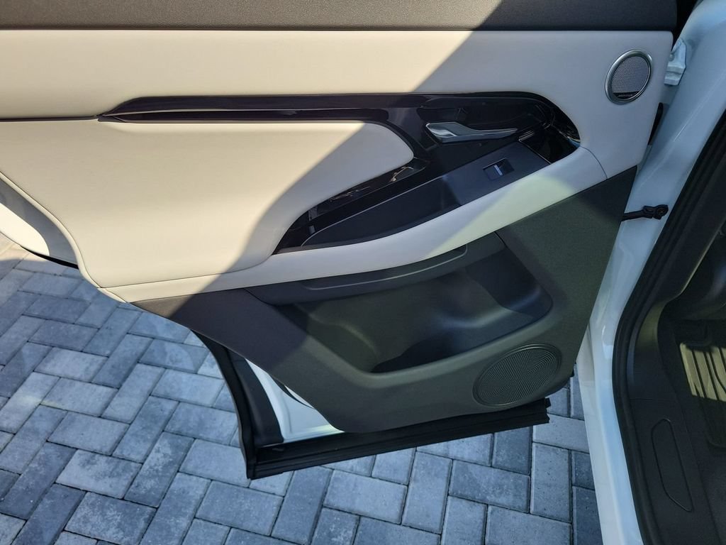 New 2026 Land Rover Range Rover Evoque S AWD/4WD image 21
