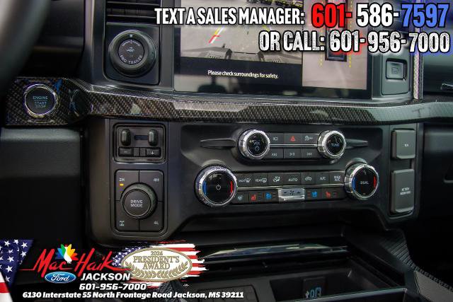 New 2026 Ford F250 Lariat w/ Black Appearance Package AWD/4WD image 29
