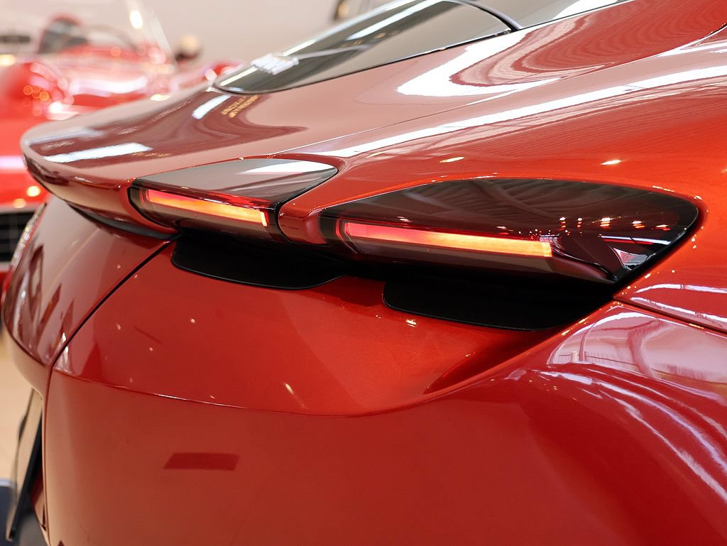 Certified 2022 Ferrari Roma RWD image 52