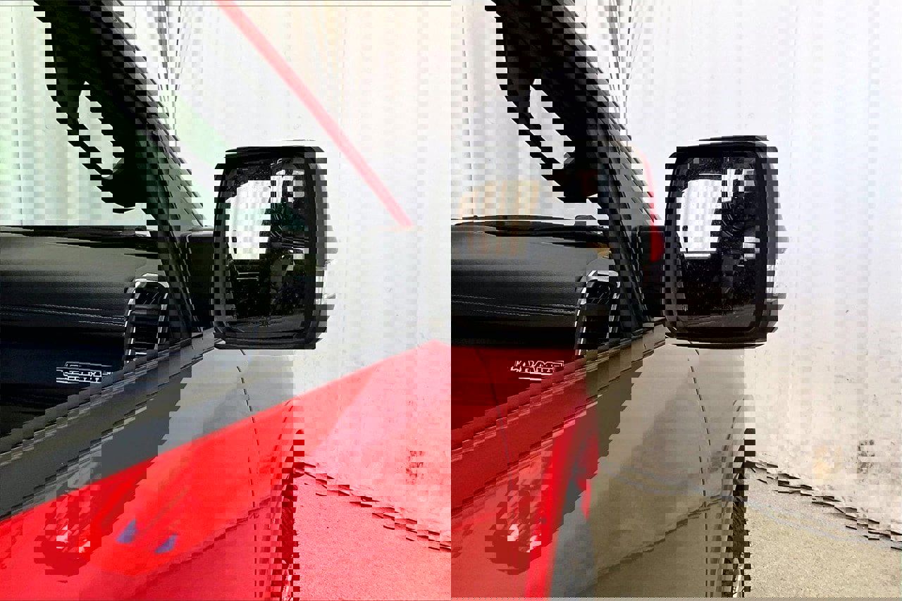 Used 2019 RAM 1500 Laramie w/ Sport Appearance Package image 11