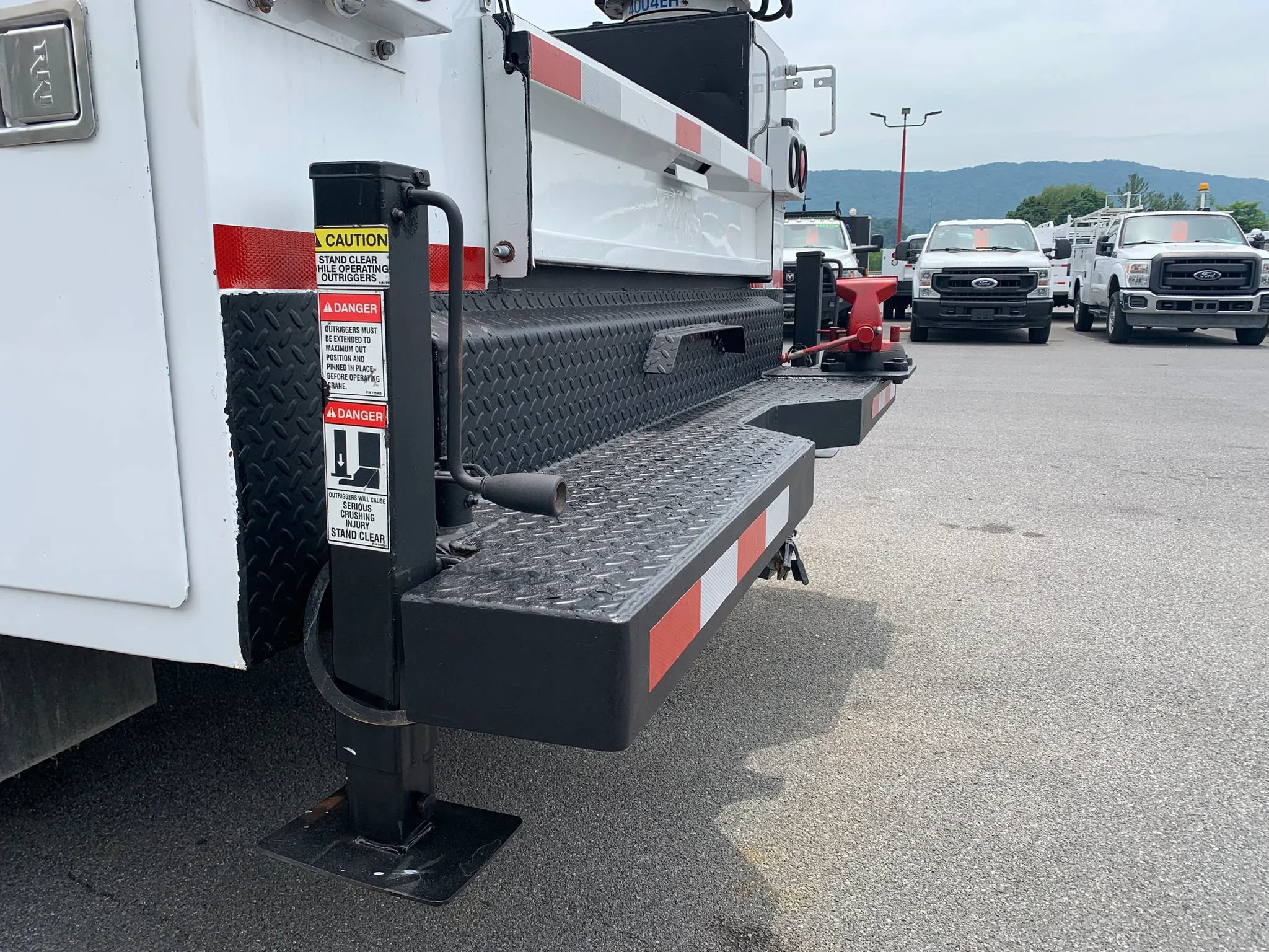 Used 2016 RAM 5500 Tradesman w/ Payload Upgrade Package RWD image 29