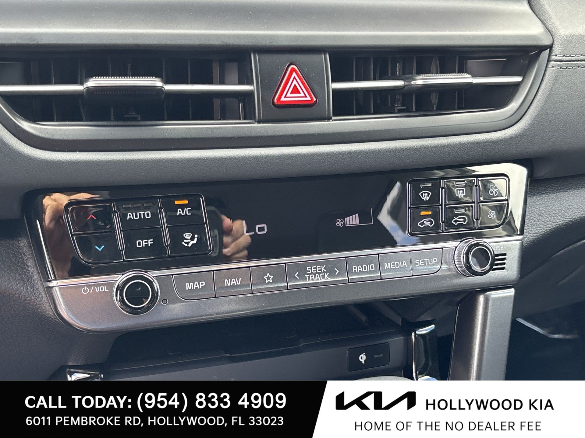 Used 2026 Kia Seltos SX w/ SX Sunroof Package AWD/4WD image 17